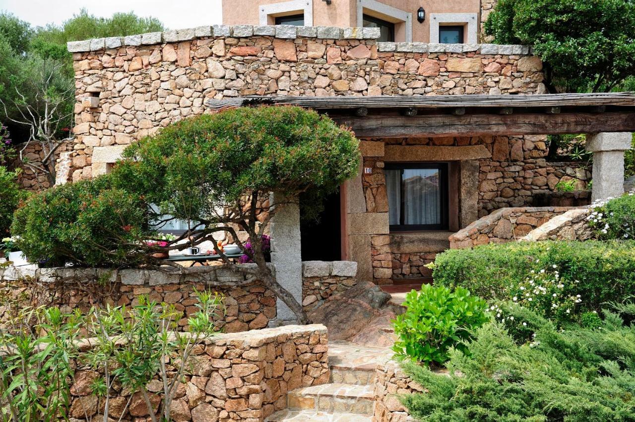 Residence L'Ea Di Lavru - Appartamenti Mono-Bilo-Trilocali Porto San Paolo  Exterior photo